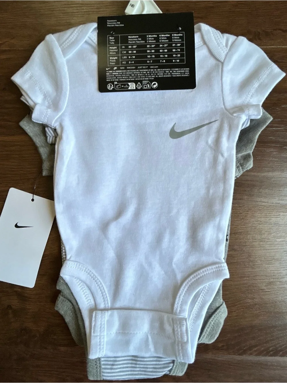 Nike Set of Three Bodysuits White Stripe Heather Newborn